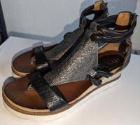 Mjus Sandalen Sandaletten Gr. 41 Leder Leipzig - Grünau-Ost Vorschau