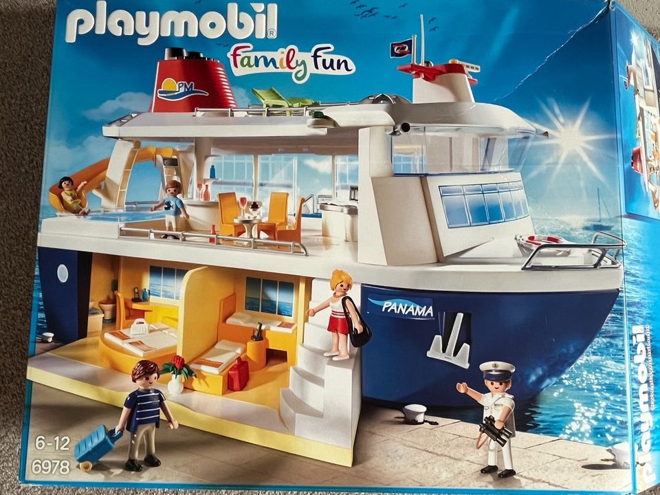 Playmobil Kreuzfahrtschiff Pferde transporter, großer Reiterhof in Lüneburg