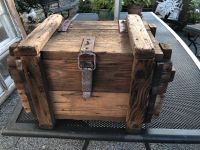 Holzkiste Schatztruhe Werkzeug Kiste antik Vintage Baden-Württemberg - Gernsbach Vorschau