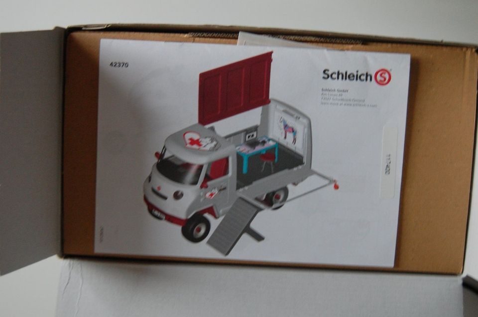 Schleich 42439 HORSE CLUB Mobile Tierärztin in Neuwied