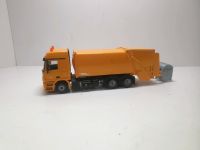 Siku MB Actros Müllwagen Faun Variopress 1/50 gebraucht Bochum - Bochum-Wattenscheid Vorschau