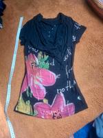 desigual Shirt Damen  Gr. S mit Wasserfallkragen schwarz/bunt Sachsen-Anhalt - Brehna Vorschau