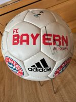 FC Bayern Leder Fußball Original handsigniert Bayern - Wolnzach Vorschau