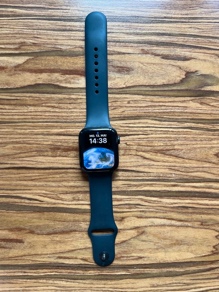 Apple Watch SE GPS 44mm Aluminiumgehäuse Mitternacht in Wesseling