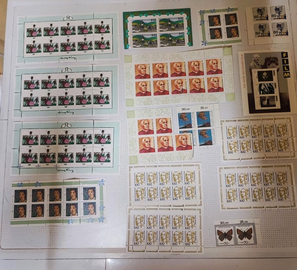 Album mit über 600 Neuen DM Briefmarken in Alsenz