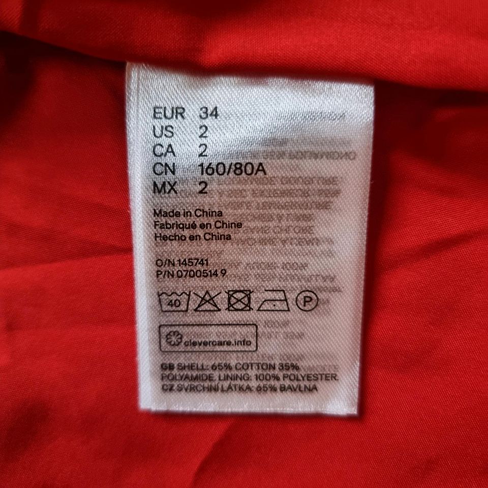 DAMEN I H&M KURZER PARKA, BAUMWOLLE & NYLON, ROT, 34 in Hof (Saale)