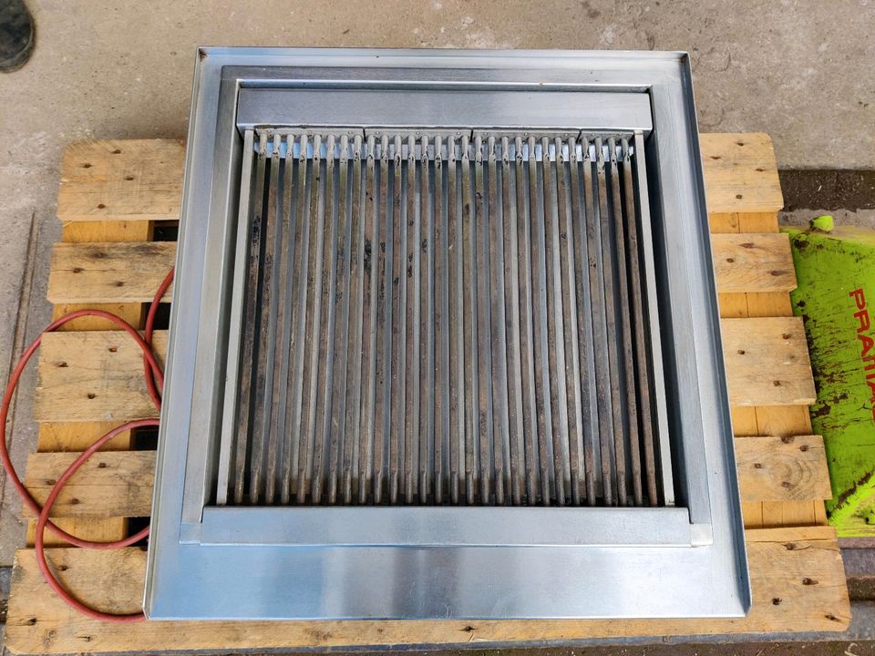 Ubert Rostbräter Wassergrill Elektro 3 Heizzonen 5,5 kW 400V in Magdeburg