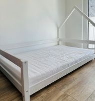 spacious kid's house bed (white hausbett) 120x200 Bayern - Weisendorf Vorschau