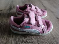 Puma Schuhe Gr. 23 Turnschuhe Sneaker pink Glitzer Niedersachsen - Esens Vorschau