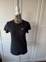 Nike Damen T-Shirt schwarz M Niedersachsen - Emden Vorschau