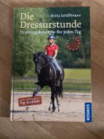 Buch: Die Dressurstunde von Britta Schöffmann Niedersachsen - Balge Vorschau