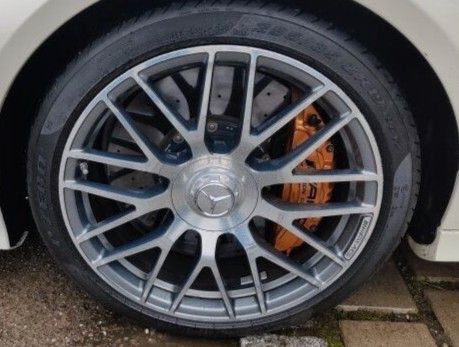 Mercedes Benz CLS 63 S AMG Shooting Brake, m. Garantie in Prutting