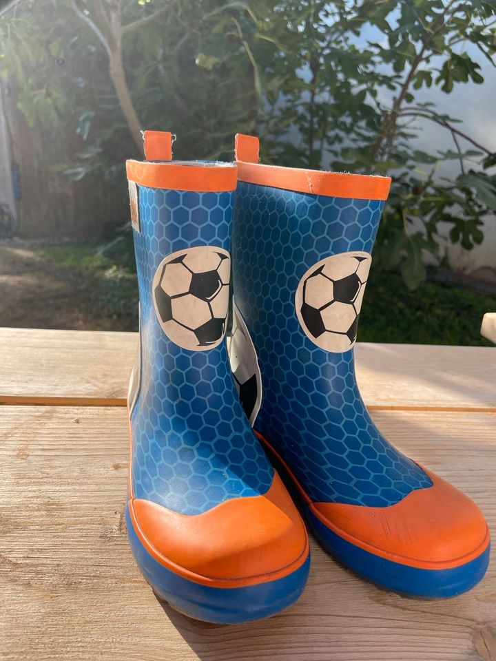 Kinder Gummistiefel / Regenstiefel Fußball von maximo, Gr. 30 in Linkenheim-Hochstetten