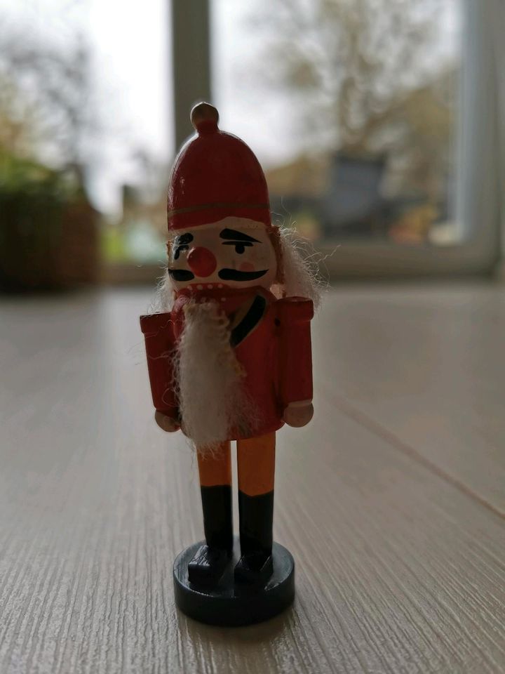 Weihnachtsschmuck ca. 8cm, Deko, Nussknacker, Weihnachtsmann in Rossau (Sachsen)