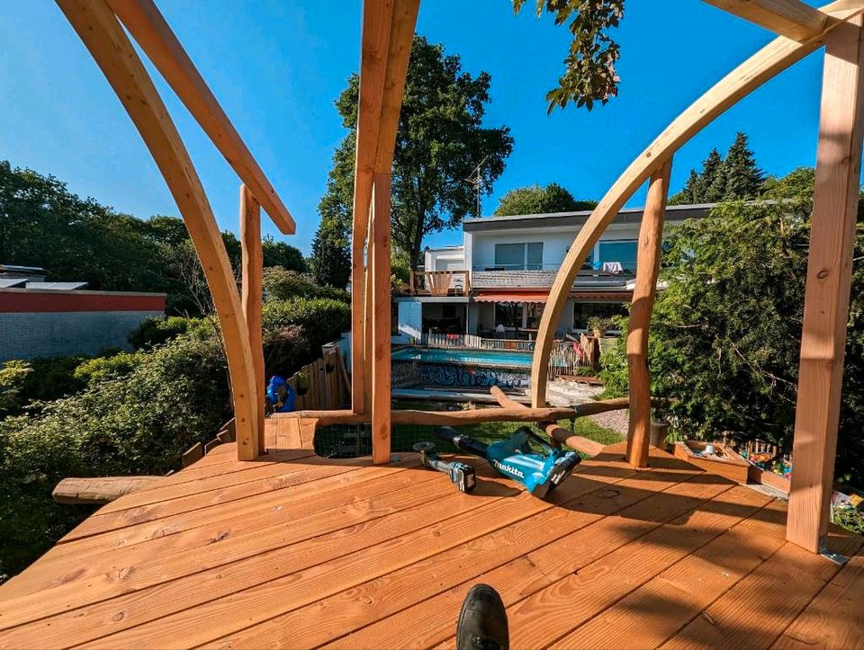 Baumhaus Spielplatz Gartenhaus Stelzenhaus Robinie Lärche in Remscheid