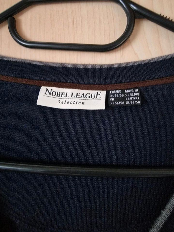 Nobel League Selektion Herren Cardigan Weste Gr. 46 48 dunkelblau in Allmendingen