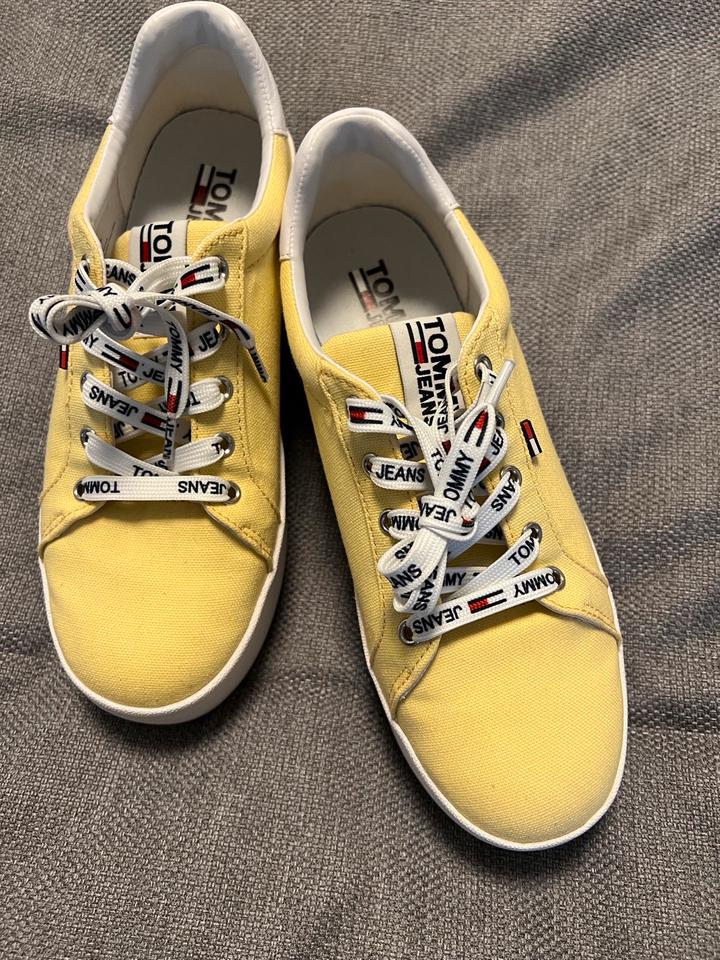 TOMMY JEANS (Hilfiger) Plateau-Sneaker Gelb, 39, Stoff,fast neu in Hamburg