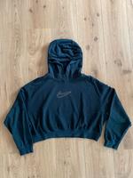 Nike Pullover Damen Mädchen Teeni Gr M/ 38 Nordrhein-Westfalen - Geseke Vorschau
