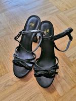 Sandalen High Heels H&M 37 schwarz Lack NEU Bayern - Regensburg Vorschau