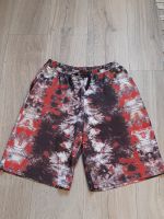 Shorts / kurze Hose grau rot  Sport Freizeit, Gr. 170 / 176, NEU Nordrhein-Westfalen - Werl Vorschau