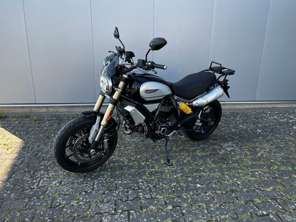 Ducati Scrambler 1100 Diamond Black in Wilburgstetten