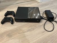 Xbox one mit 2 Controller Baden-Württemberg - Walzbachtal Vorschau