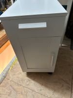 Schreibtisch Rollcontainer IKEA Birmnes zu verkaufen Niedersachsen - Barnstorf Vorschau
