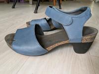 Sandalette Leder blau Gr. 39  neuwertig Berlin - Lichtenberg Vorschau