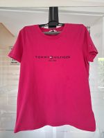 Tommy Hilfiger Tshirt Gr. M original Nordrhein-Westfalen - Niederzier Vorschau