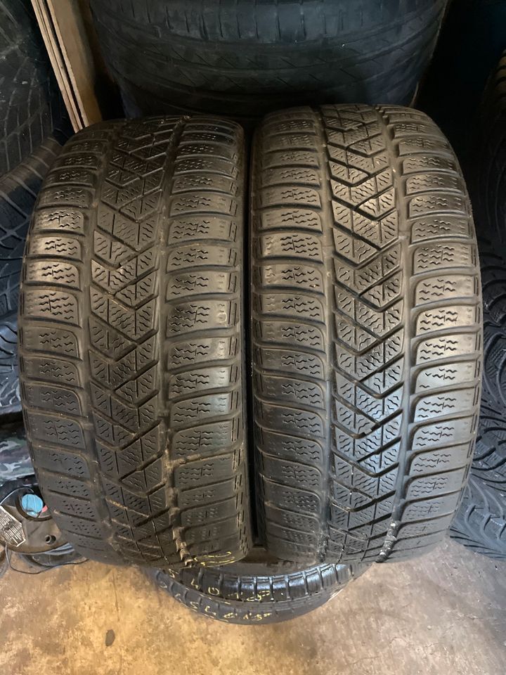 2x Winterreifen ❄️ 225 40 R18 92V  Pirelli sottozero 3 in Holzgerlingen