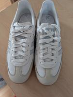 Damen Sneaker Adidas Samba OG W weiß/hellblau Größe 39 1/3 NEU Nordrhein-Westfalen - Bocholt Vorschau