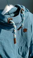Naketano Hoodie Gr. S blau Pullover Sweater Berlin - Marzahn Vorschau