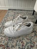 Puma Sneaker Leder 39 weiß Turnschuh Schuh Nordrhein-Westfalen - Siegburg Vorschau
