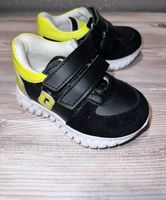 Guess sneaker gr.22 Niedersachsen - Lüneburg Vorschau