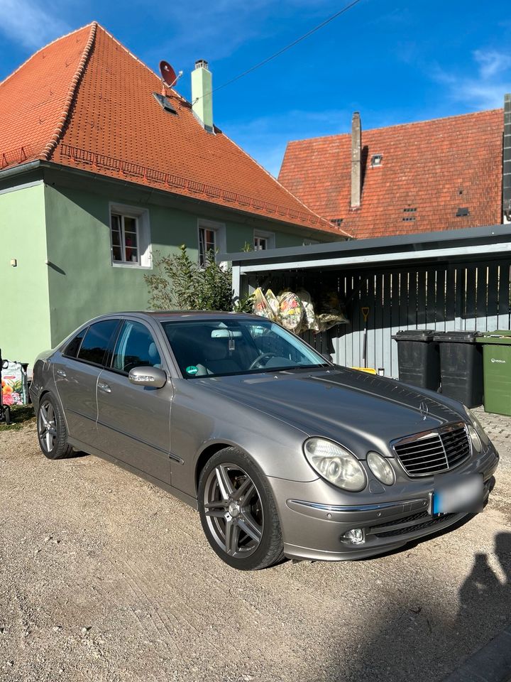 Mercedes E240 Avantgarde in Pommelsbrunn