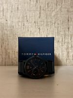 Tommy hilfiger herrenuhr neuwertig NP219€ Hessen - Lich Vorschau