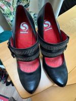 Tolle ungetragene High Heels von Sacha Größe 38 Hessen - Bensheim Vorschau