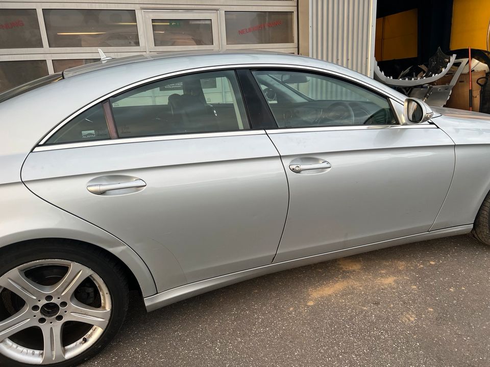 Mercedes Cls W219 Tür Rechts links Türen in Hamburg