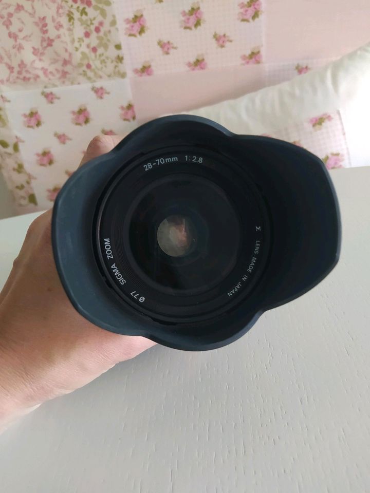 Sigma 28-70mm f2.8 DG EX Kameraobjektiv, Fotografie, sehr gepfleg in Deißlingen