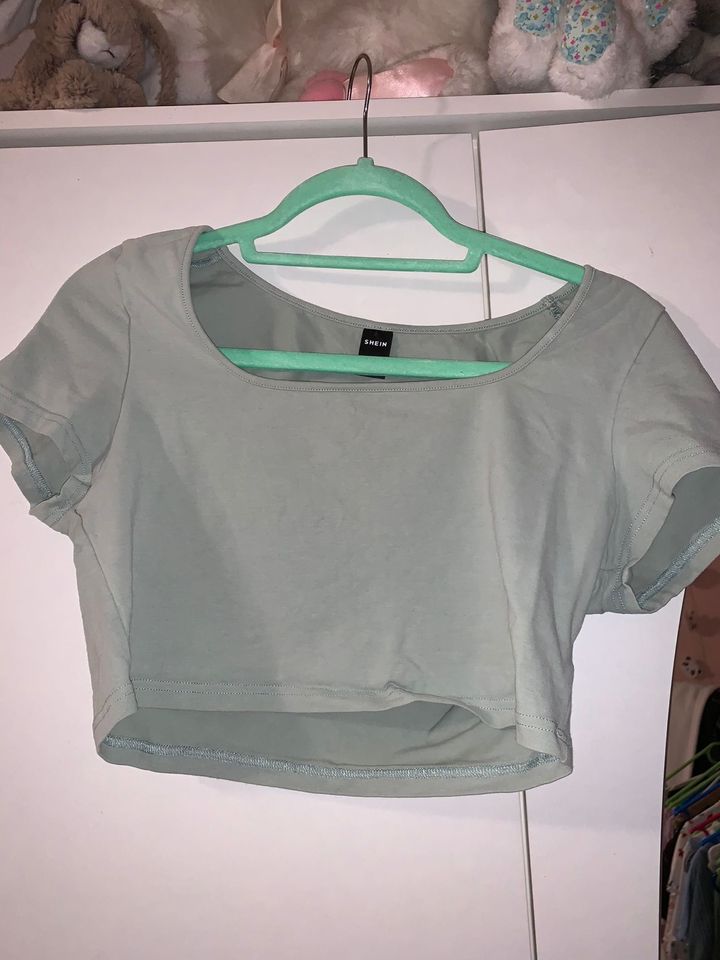 Türkises Crop Top in Wermelskirchen