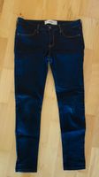 HOLLISTER Damen Jeans Gr. W29 / L29 / 9R dunkelblau skinny slim Bayern - Döhlau Vorschau
