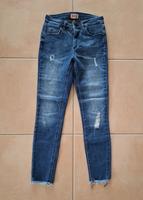 ONLY Ankle Jeans Gr. S/30 * ONLBLUSH LIFE MID ANK RAW REA2077 Hessen - Flieden Vorschau