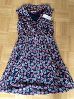 Neu mit Etikett s.Oliver Kleid in Gr. 38 mit Blumen Blümchen Baden-Württemberg - Ditzingen Vorschau