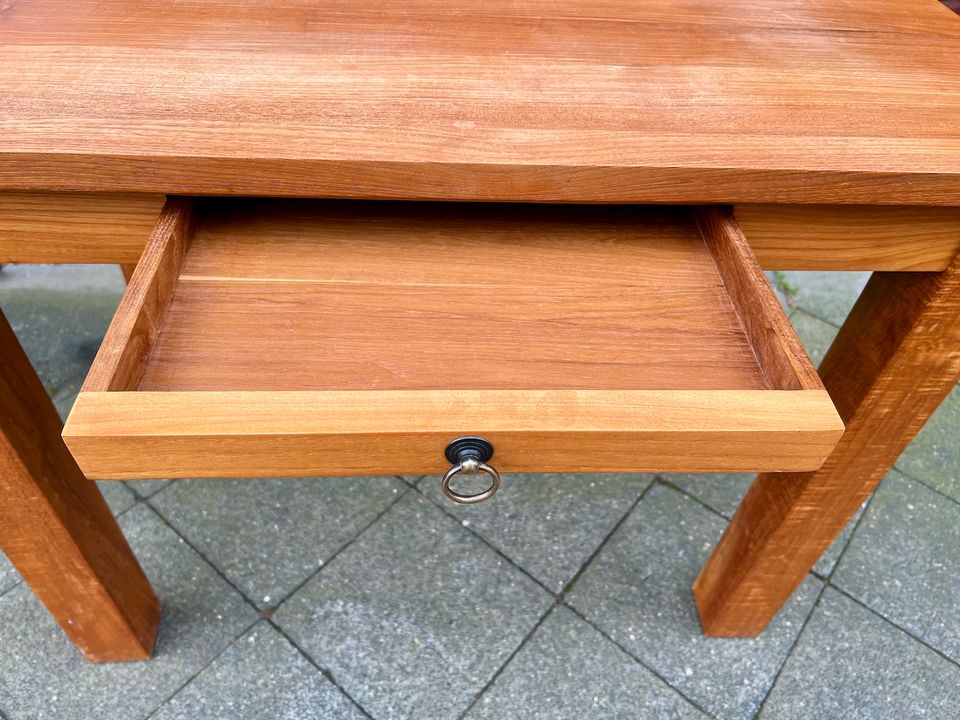 Teak Schreibtisch massiv 100 x 80 x 60 (B x H x T) in Düsseldorf