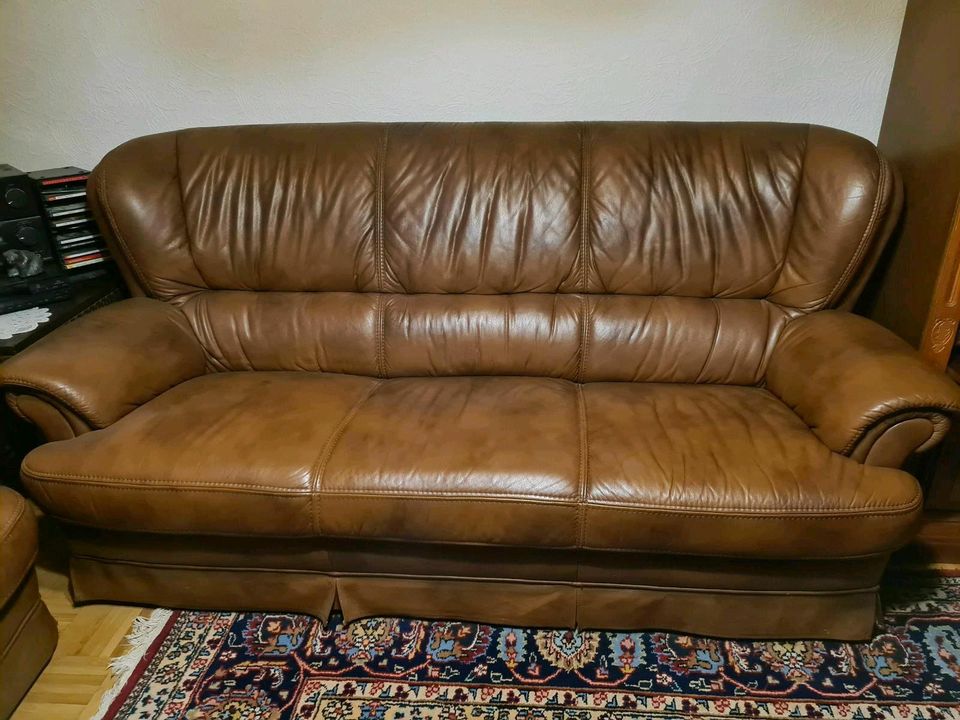 2 Braune Ledercouchs / Ledersofas 3- Sitzer, 2-Sitzer in Oberursel (Taunus)