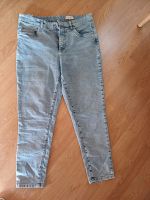 Jeans Stooker 44 26 Hose Glitzer 3/4 Nordrhein-Westfalen - Ratingen Vorschau