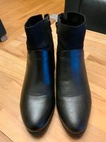 Leder Stiefelette Größe 40 in schwarz mit Absatz- neu Bayern - Friedberg Vorschau