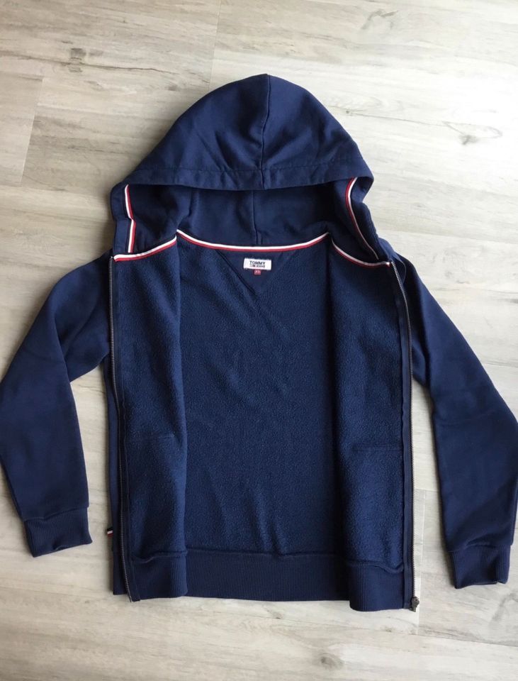 Tommy Hilfiger Hoodie Sweatshirt Kapuzenjacke in Reinbek