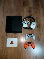 PS4 Playstation 4 + Tritton Gaming Headset + 2 Controller Sachsen-Anhalt - Dedeleben Vorschau