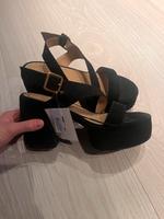 H&M Sandalen mit Absatz Wuppertal - Oberbarmen Vorschau